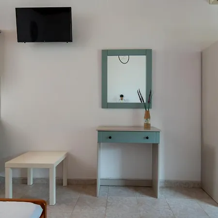 Amo El Mar Aparthotel Porto Koufo